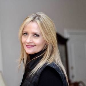 Meet your Posher, Sandy